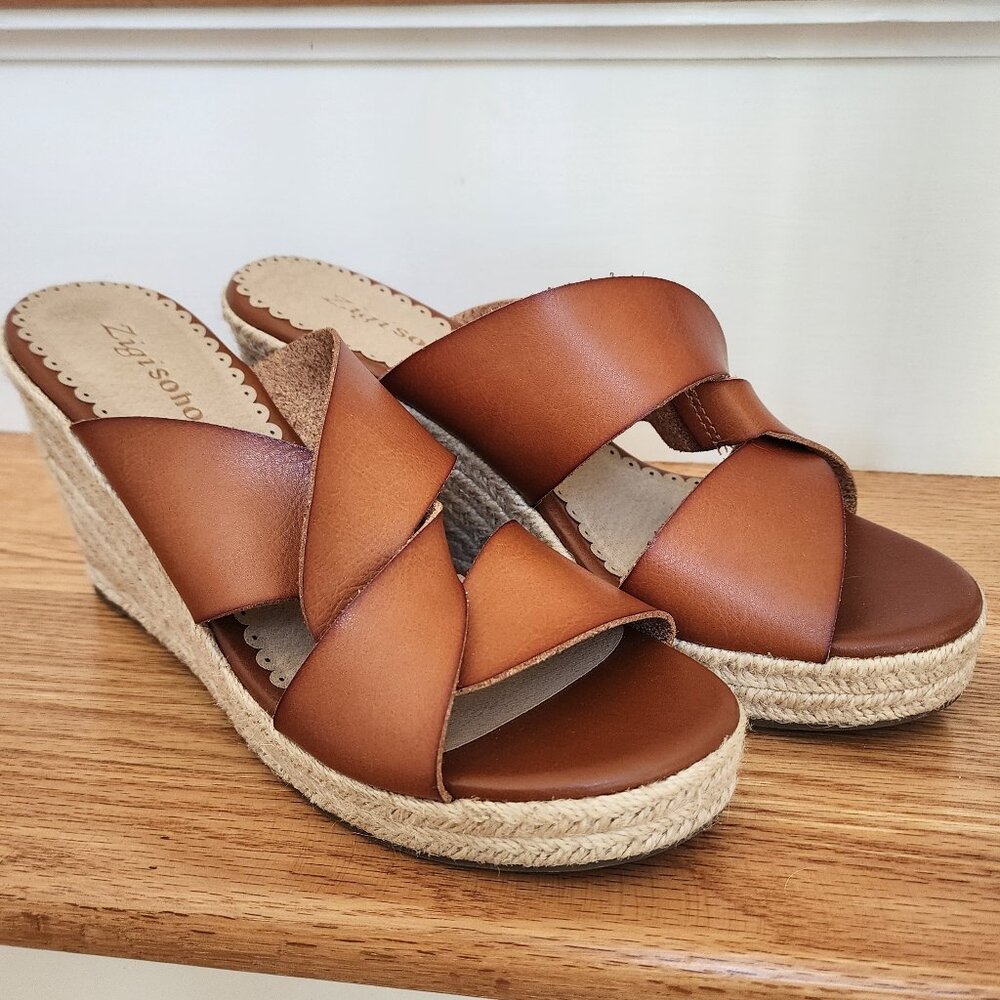 Zigi soho wedge size 8.5